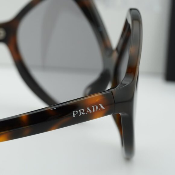 Prada PRB21S 20D50Q Geometric Sunglasses – Juniper Havana\\ Grey main image 10